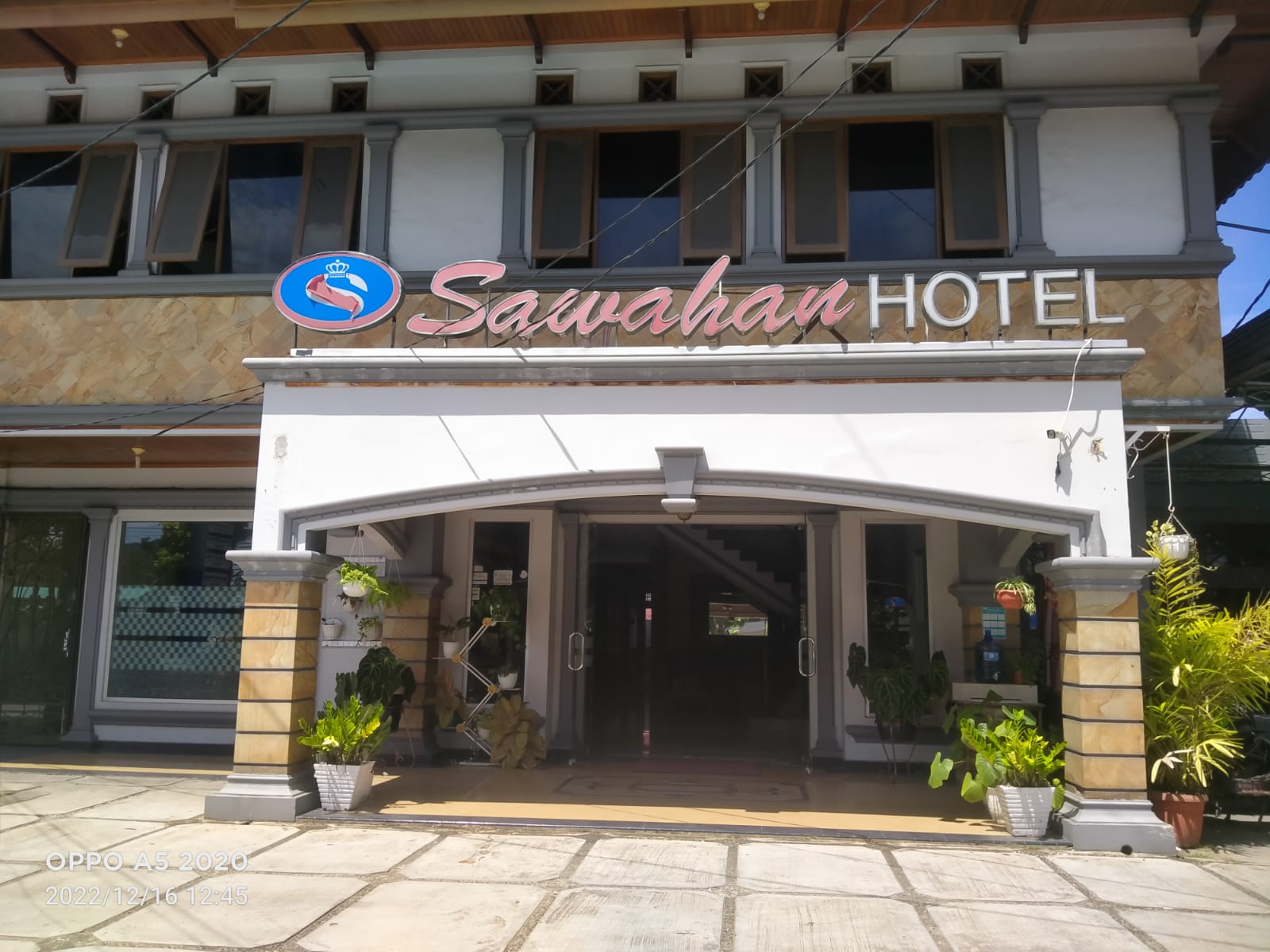 SAWAHAN HOTEL PADANG